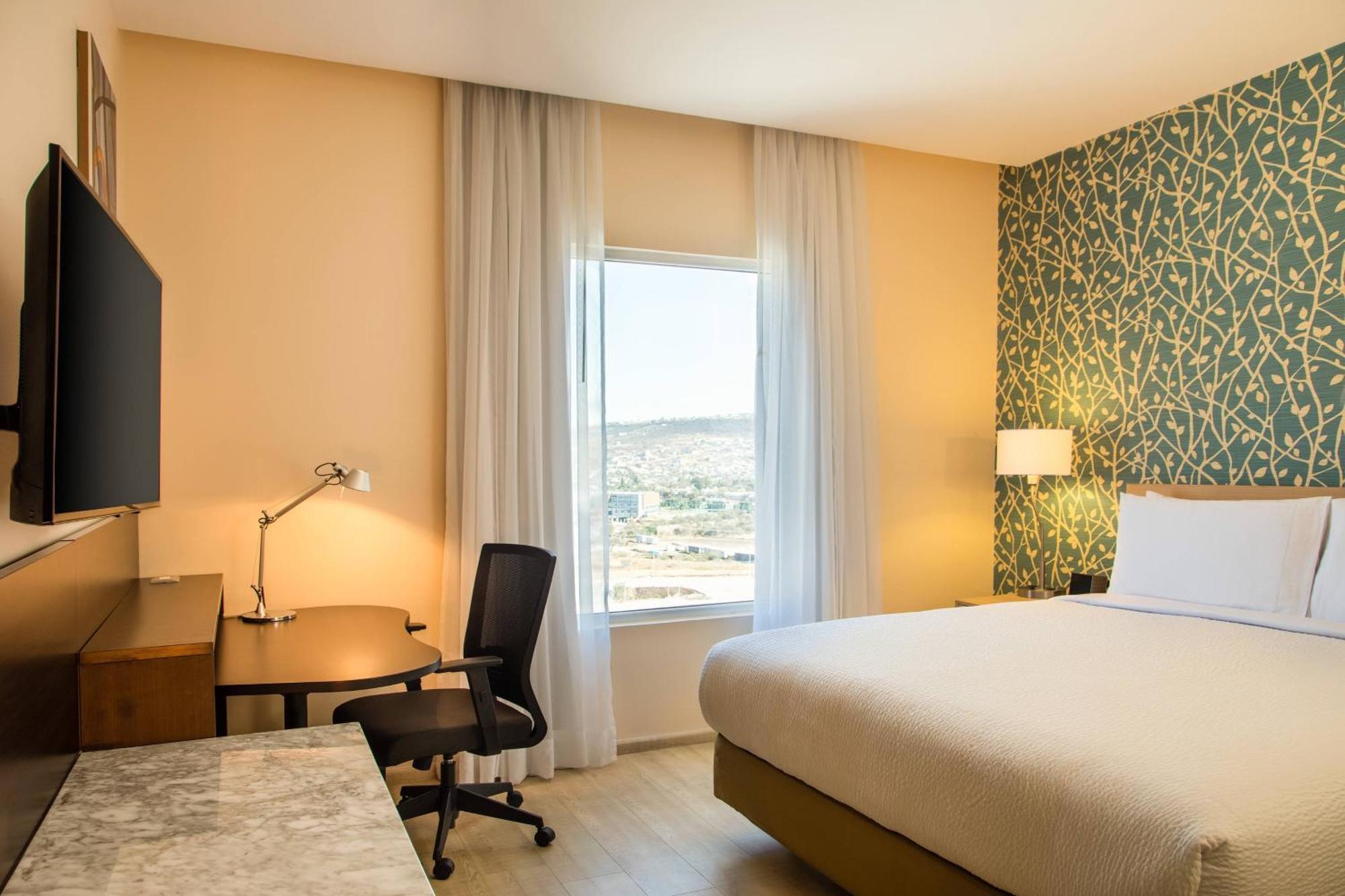 Fairfield & Queretaro Juriquilla Hotel